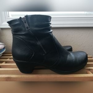 Ankle boots